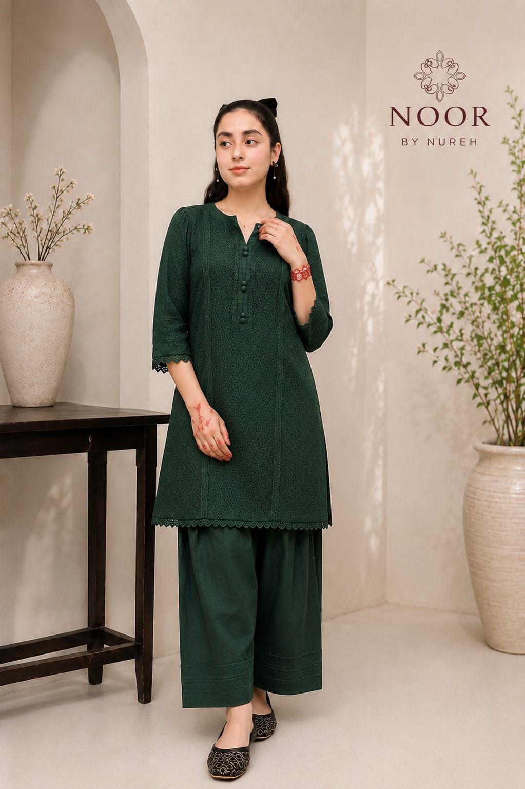 Bottel-Green Embroidered Lawn 2 Piece